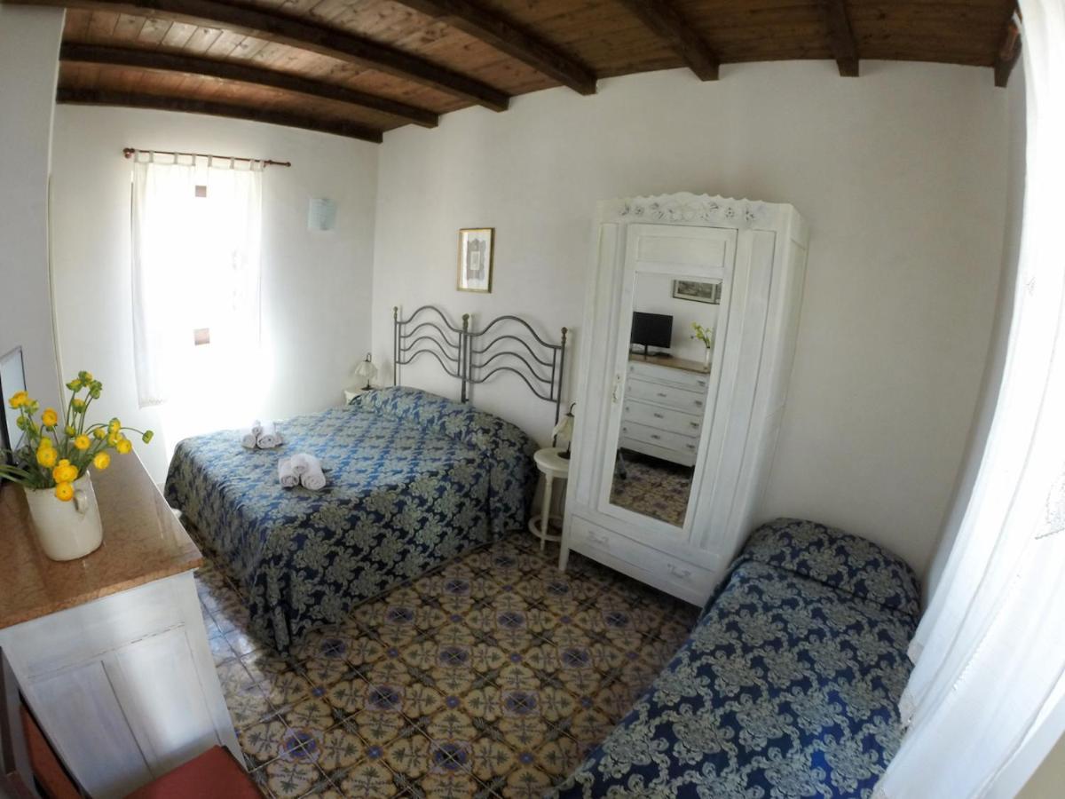 Casale Rocca Fiorita 2*